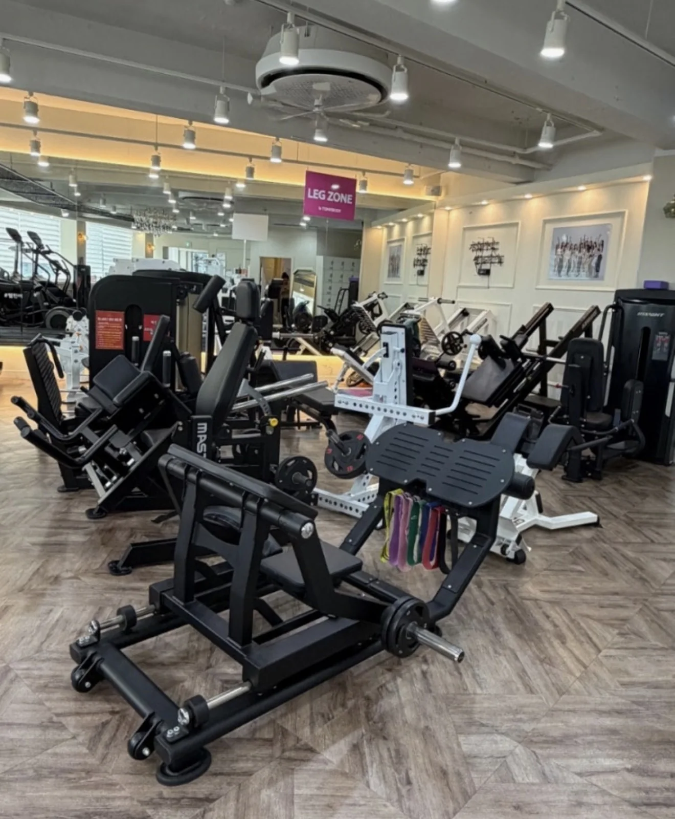 아차산역헬스장 토니바디W우먼 레그 존